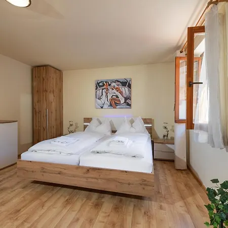 Dorf Residenz Apartamento *