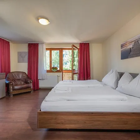 Apartamento Dorf Residenz *